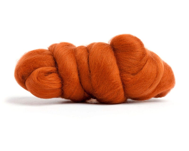Desert Breeze Distributing 100% Natural Merino Wool Roving - Premium Combed Top Merino Roving Wool - Tapestry, Spinning, Wet Felting & Needle Felting Supplies - 21.5 Micron - 1 oz, Color Nutmeg - Image 2
